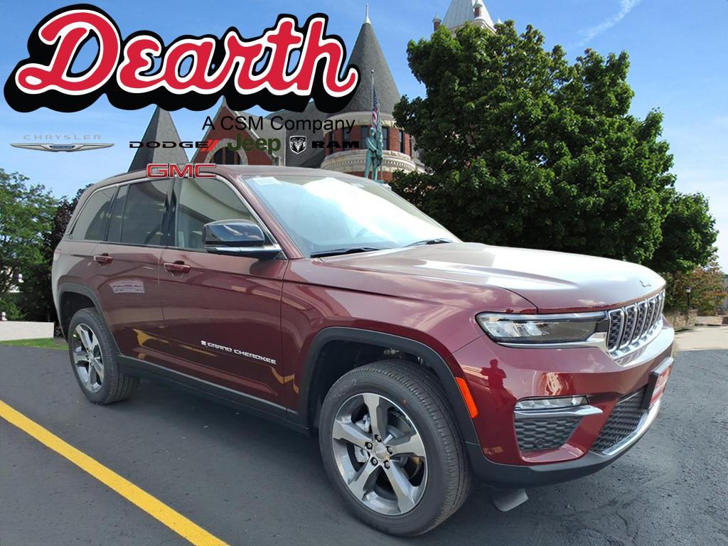 new 2025 Jeep Grand Cherokee car, priced at $56,555