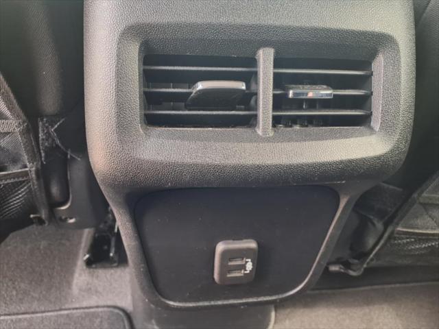 used 2020 Chevrolet Equinox car, priced at $18,550