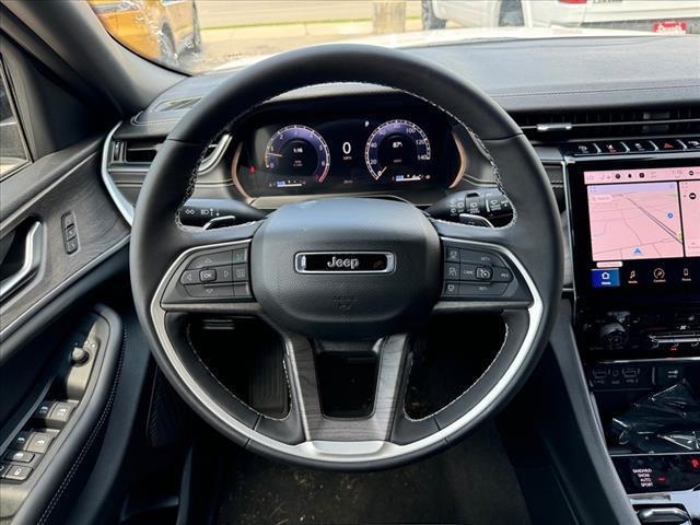 new 2024 Jeep Grand Cherokee car, priced at $52,698