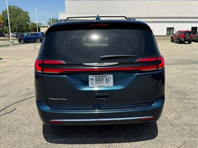 used 2022 Chrysler Pacifica car, priced at $24,592