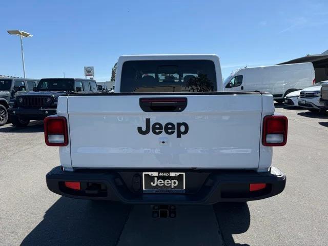 new 2025 Jeep Gladiator car, priced at $42,385