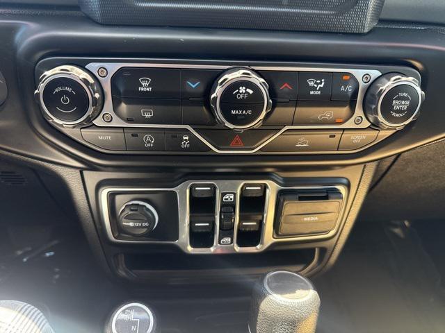 used 2023 Jeep Gladiator car, priced at $32,685