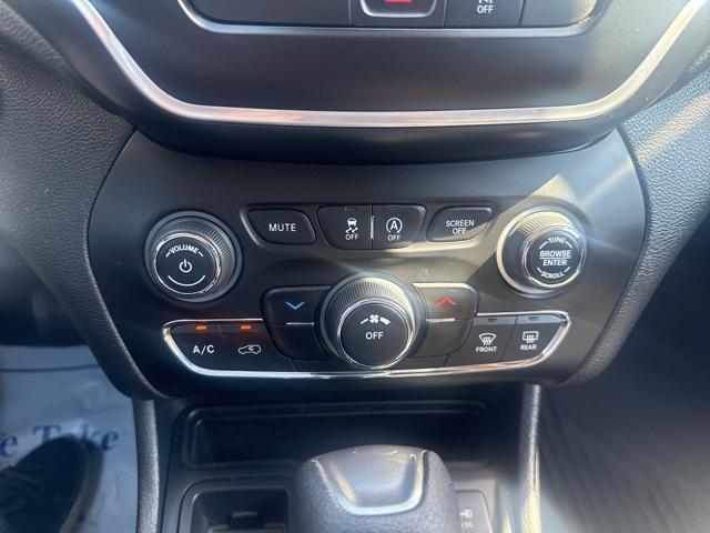 used 2021 Jeep Cherokee car, priced at $19,975