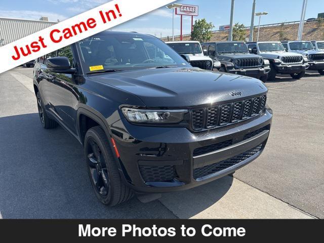used 2023 Jeep Grand Cherokee L car, priced at $34,595