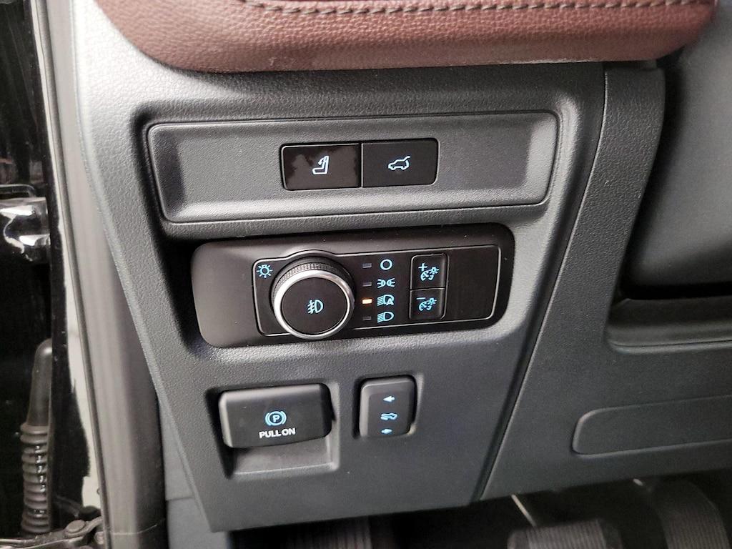 used 2023 Ford Expedition car, priced at $42,998