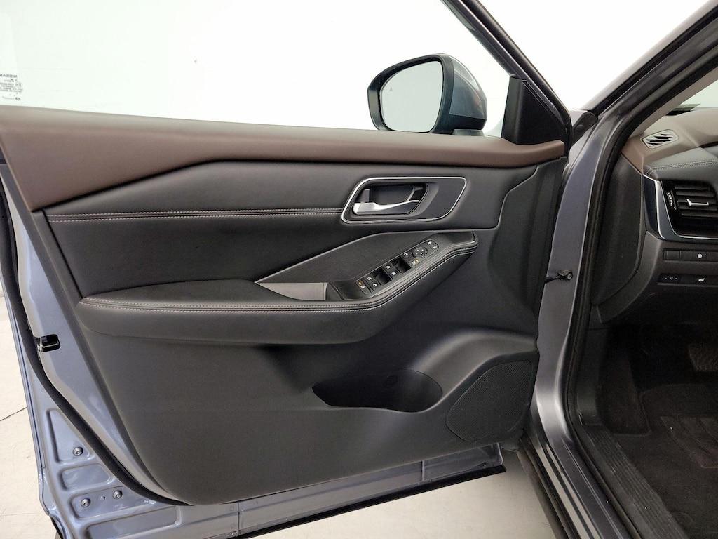 used 2021 Nissan Rogue car, priced at $21,998