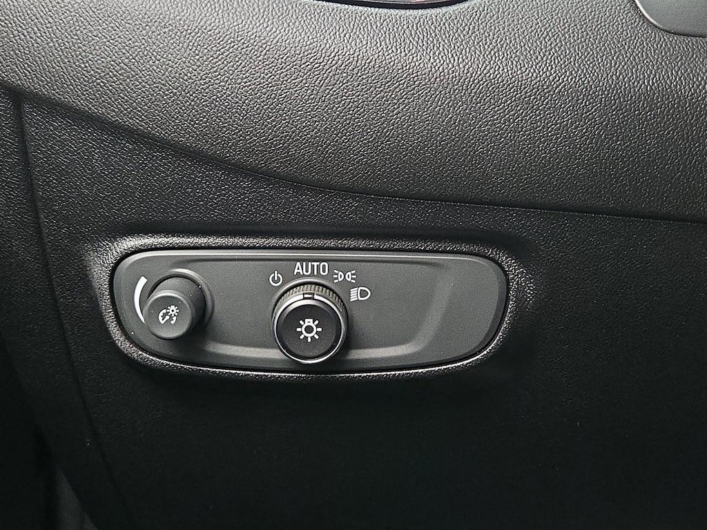 used 2019 Chevrolet Equinox car, priced at $17,998