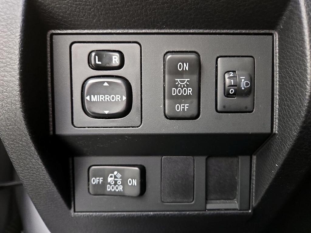 used 2014 Toyota Tundra car, priced at $30,998