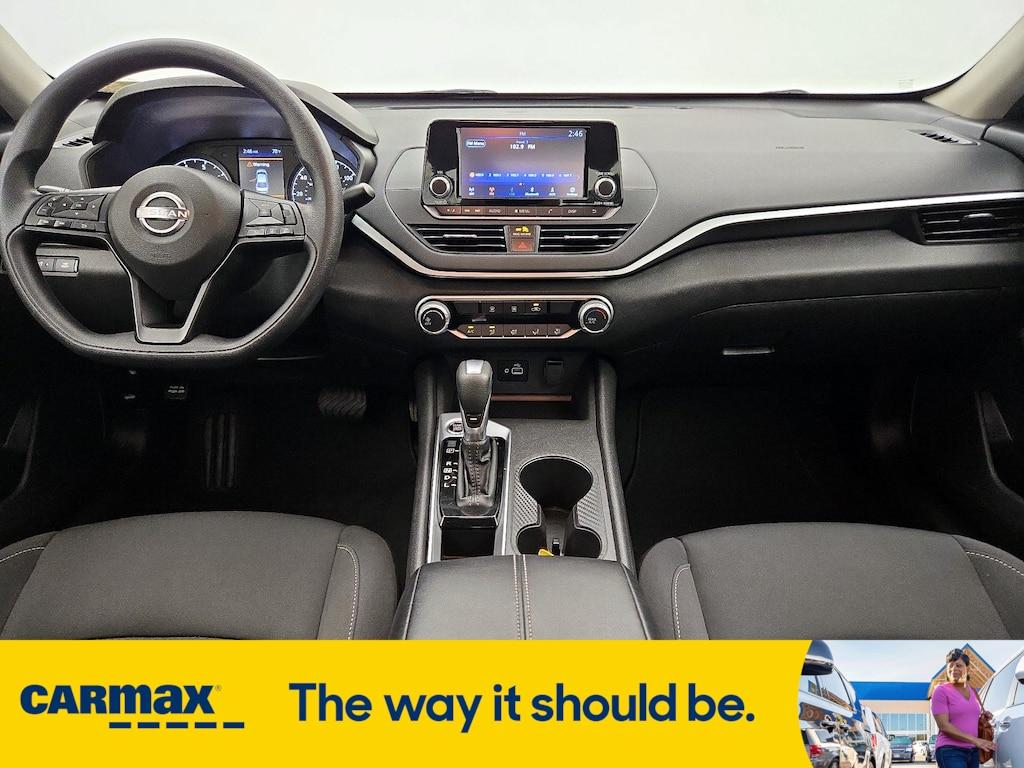 used 2023 Nissan Altima car, priced at $20,998