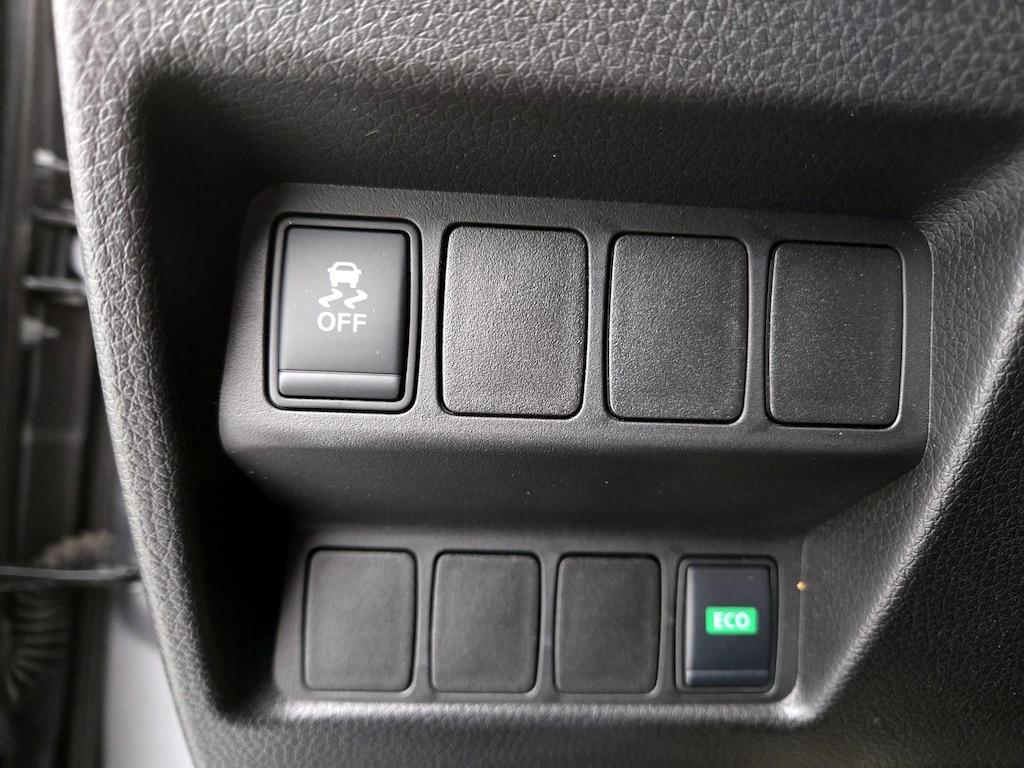 used 2019 Nissan Rogue Sport car, priced at $19,998