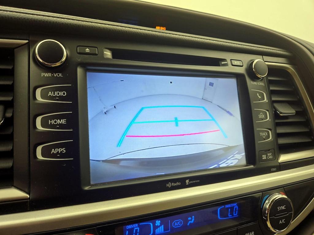 used 2015 Toyota Highlander car, priced at $23,998