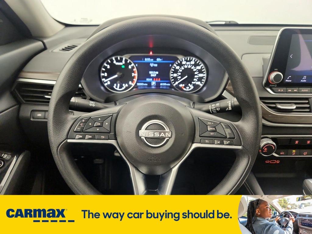 used 2023 Nissan Altima car, priced at $19,998