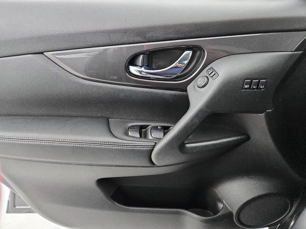 used 2020 Nissan Rogue car, priced at $20,998
