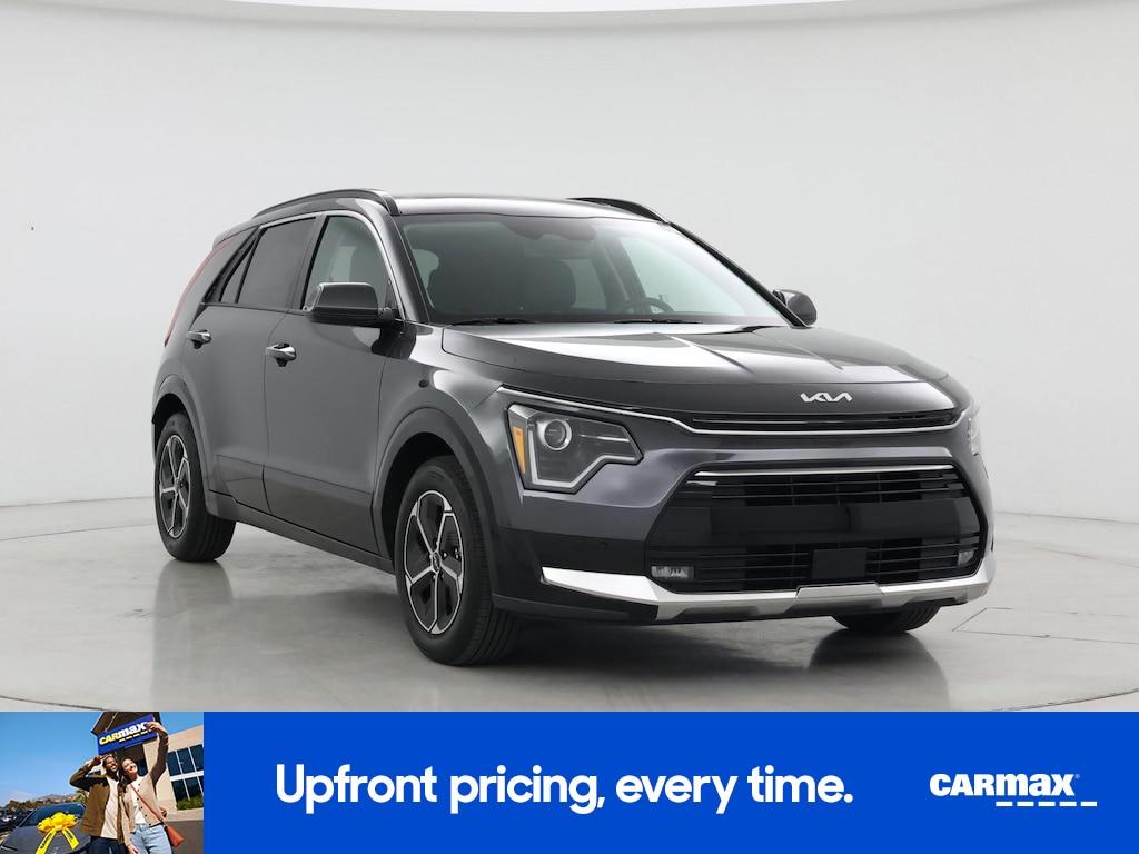 used 2025 Kia Niro car, priced at $30,998
