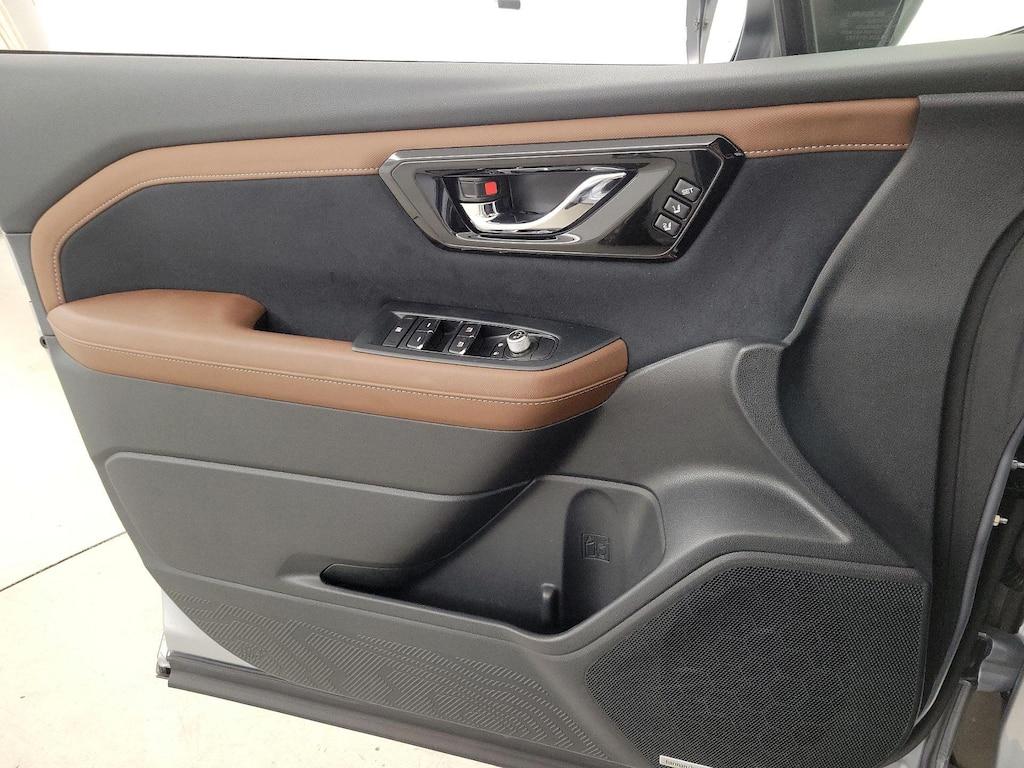 used 2025 Subaru Forester car, priced at $39,998