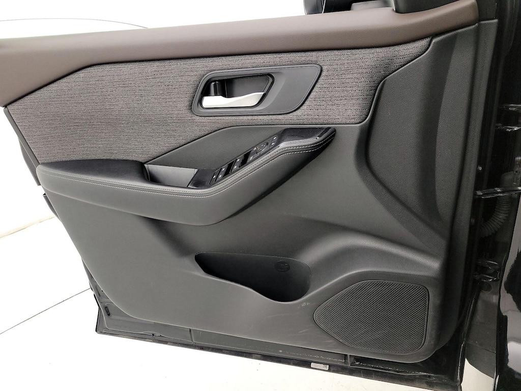 used 2023 Nissan Rogue car, priced at $20,998