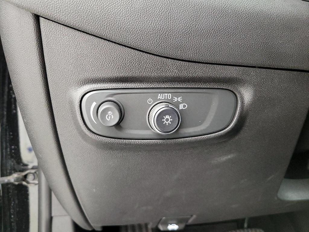 used 2022 Chevrolet Equinox car, priced at $24,998