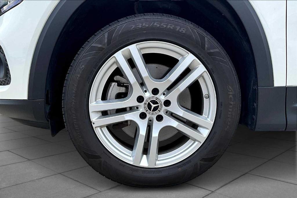 used 2023 Mercedes-Benz GLB 250 car, priced at $30,495