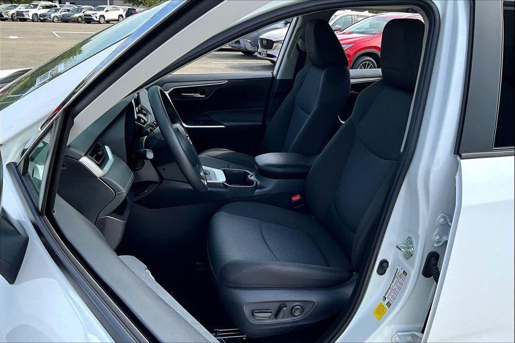 used 2024 Toyota RAV4 Hybrid car, priced at $32,995