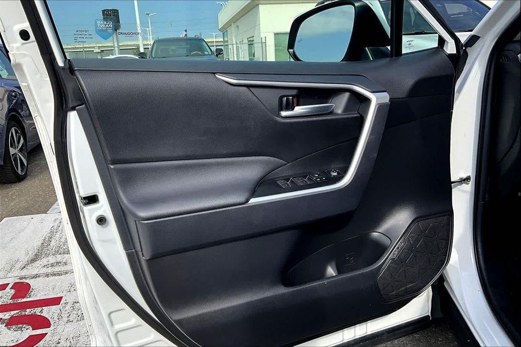 used 2024 Toyota RAV4 Hybrid car, priced at $32,995