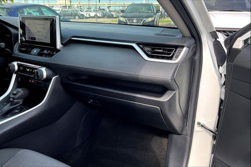 used 2024 Toyota RAV4 Hybrid car, priced at $32,995