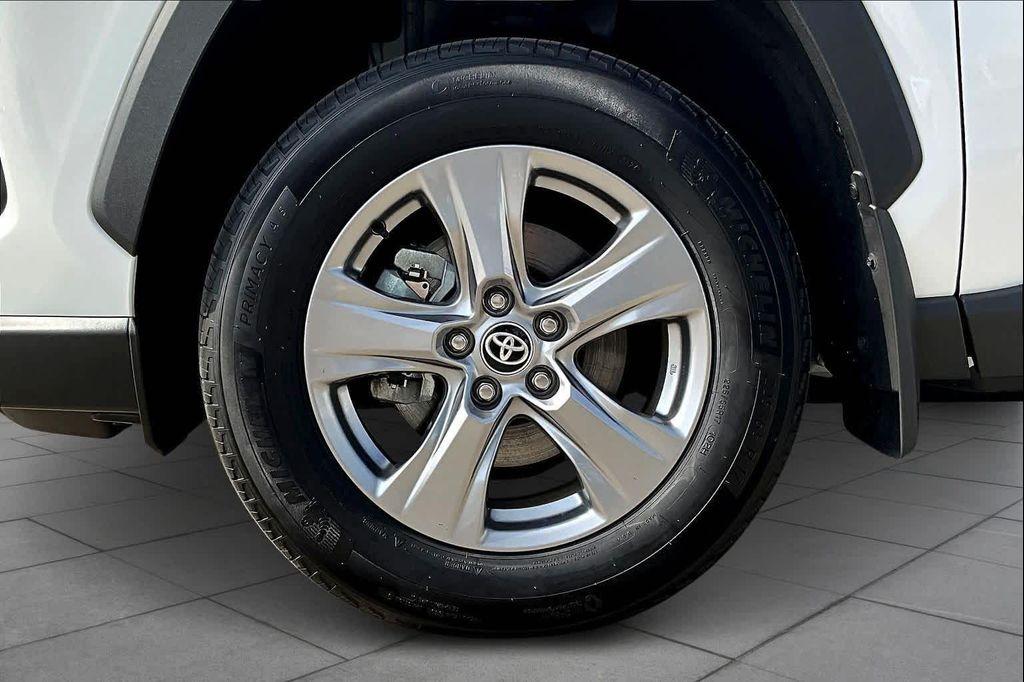 used 2024 Toyota RAV4 Hybrid car, priced at $32,995