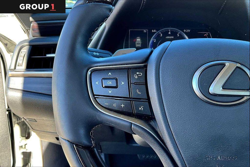 used 2021 Lexus ES 350 car, priced at $35,298