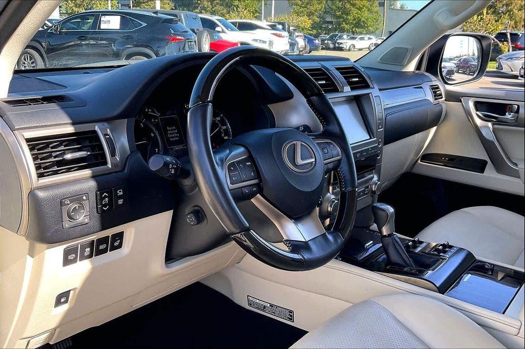 used 2021 Lexus GX 460 car, priced at $35,995
