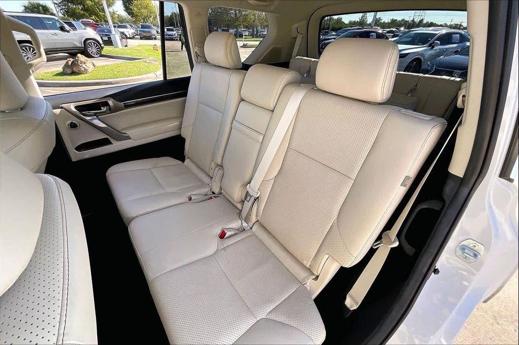 used 2021 Lexus GX 460 car, priced at $35,995