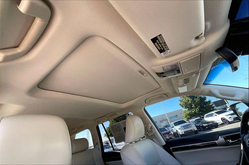 used 2021 Lexus GX 460 car, priced at $35,995