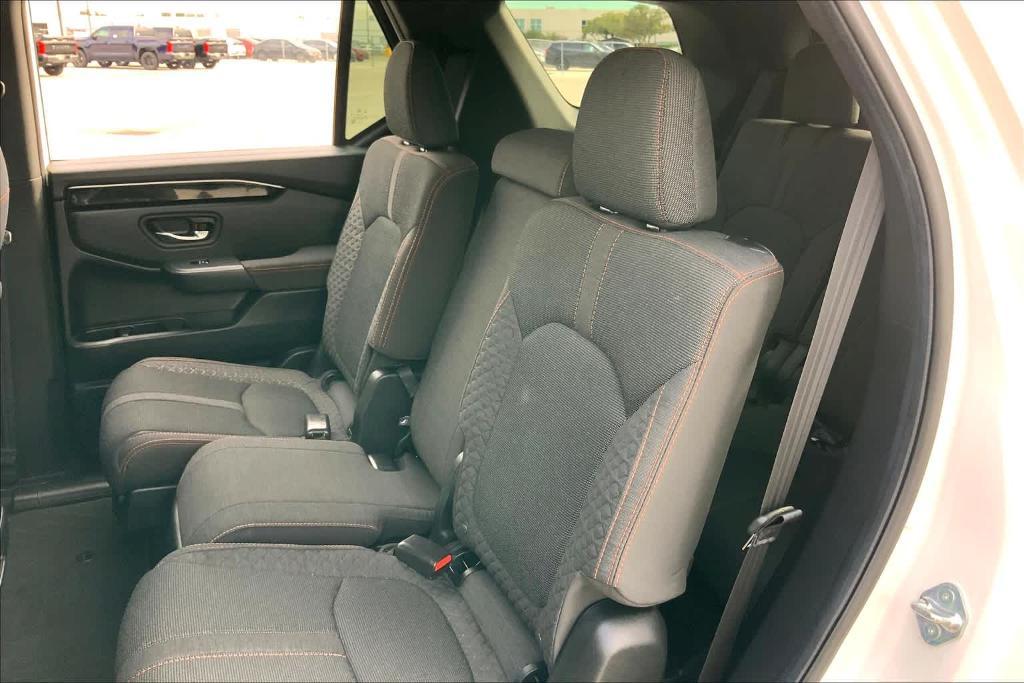 used 2024 Honda Pilot car, priced at $37,495