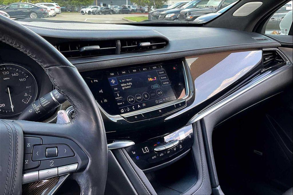 used 2021 Cadillac XT6 car, priced at $21,495