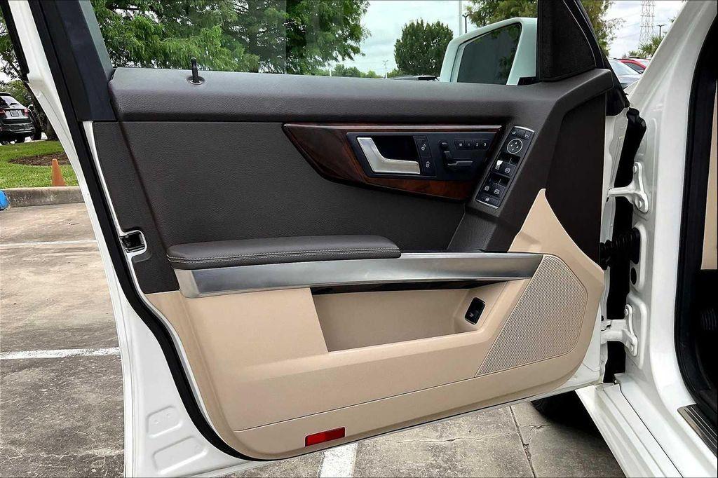 used 2015 Mercedes-Benz GLK-Class car, priced at $14,495