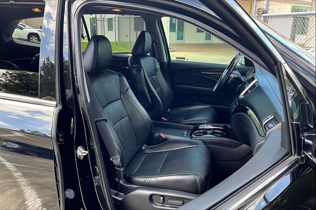 used 2018 Honda Pilot car, priced at $24,995