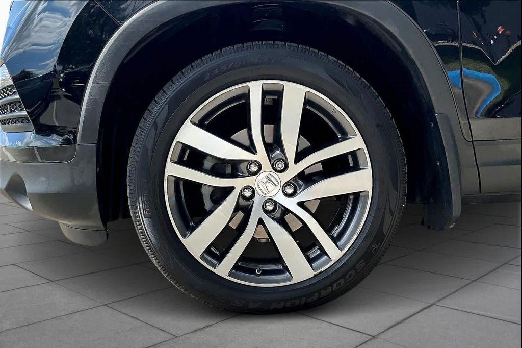 used 2018 Honda Pilot car, priced at $24,995