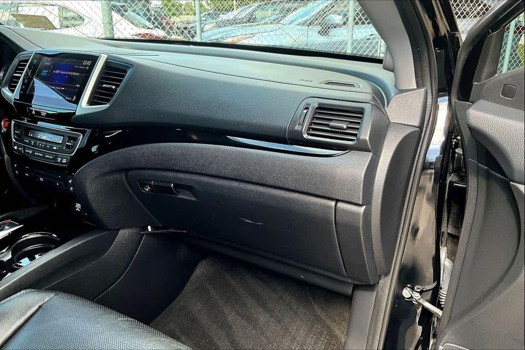used 2018 Honda Pilot car, priced at $24,995
