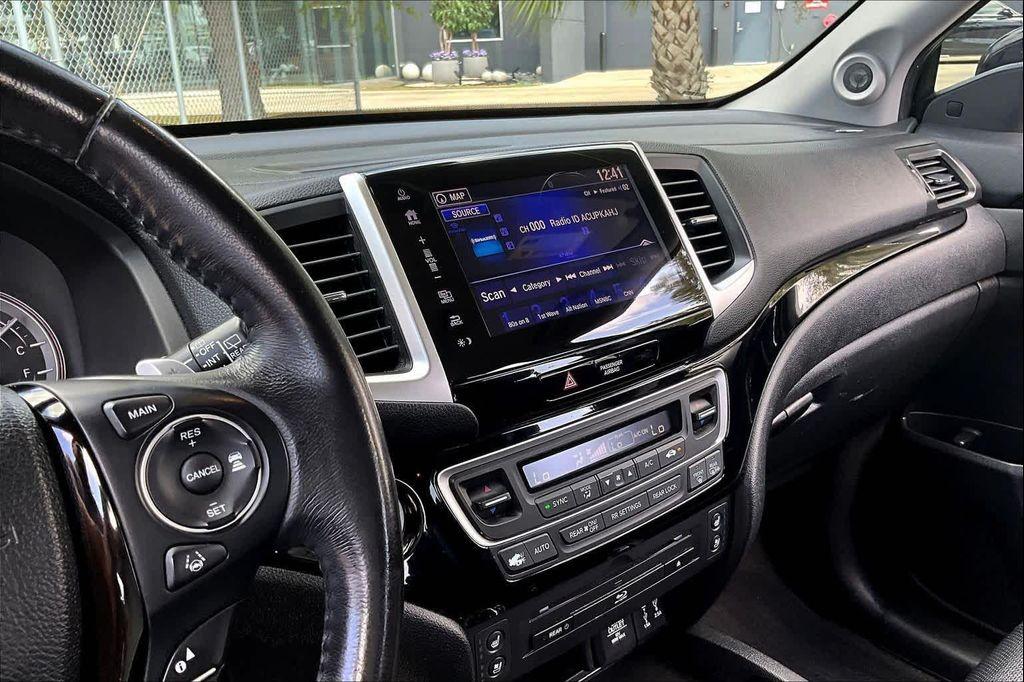 used 2018 Honda Pilot car, priced at $24,995