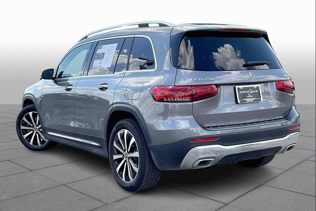 used 2022 Mercedes-Benz GLB 250 car, priced at $26,246
