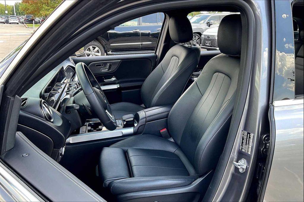 used 2022 Mercedes-Benz GLB 250 car, priced at $26,246