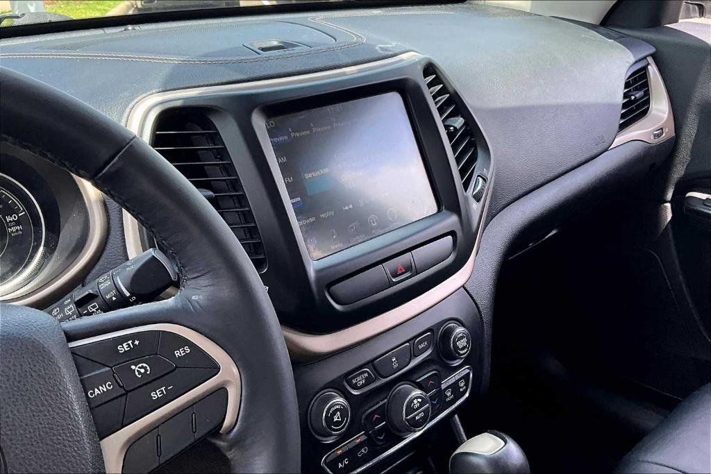 used 2016 Jeep Cherokee car, priced at $13,995