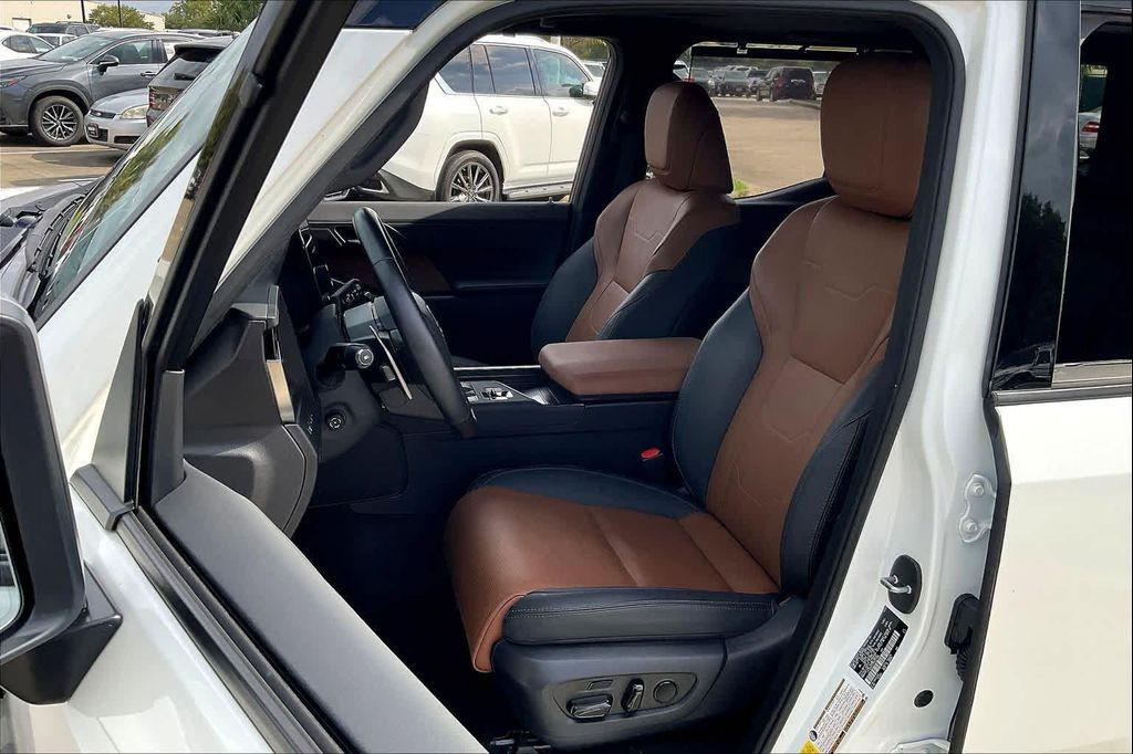 used 2024 Lexus GX 550 car, priced at $89,995