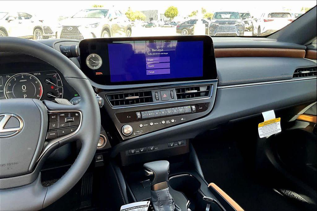 new 2025 Lexus ES 350 car, priced at $49,195