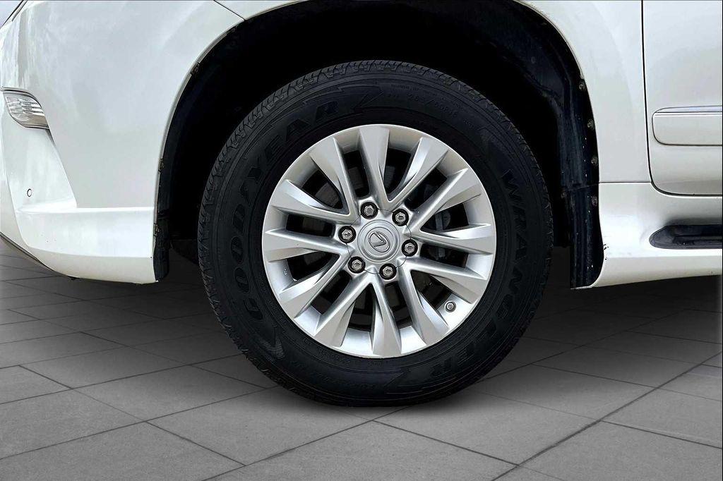 used 2016 Lexus GX 460 car, priced at $24,985