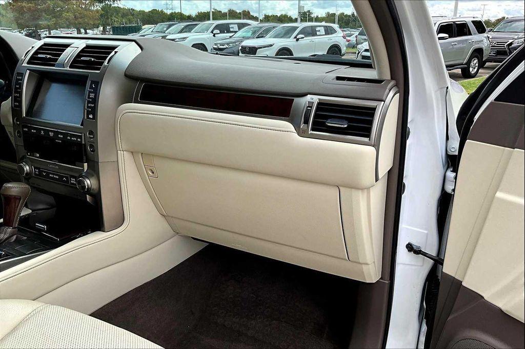 used 2016 Lexus GX 460 car, priced at $24,985