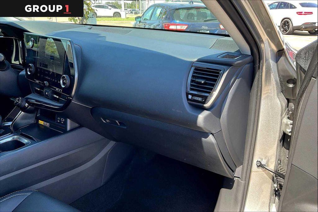 used 2025 Lexus NX 250 car, priced at $41,995