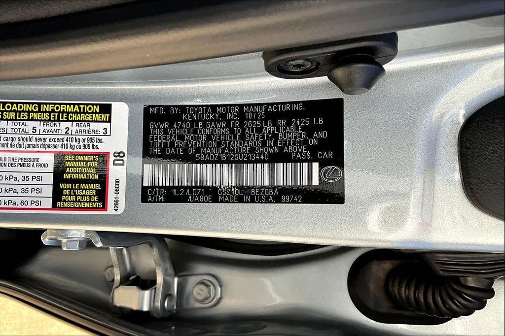 new 2025 Lexus ES 350 car, priced at $49,724