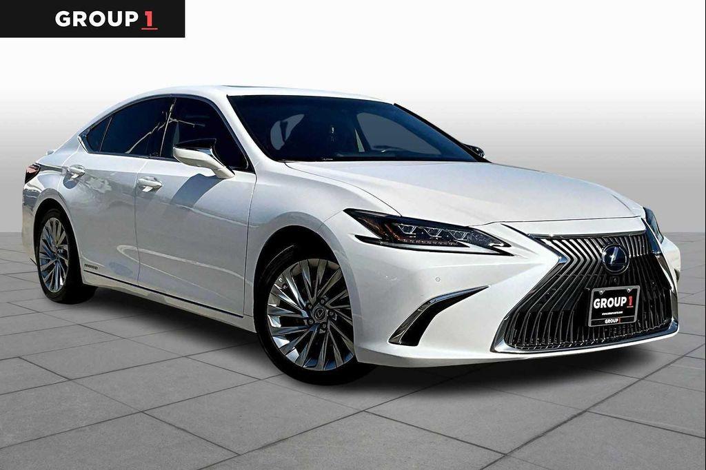 used 2021 Lexus ES 300h car, priced at $37,995