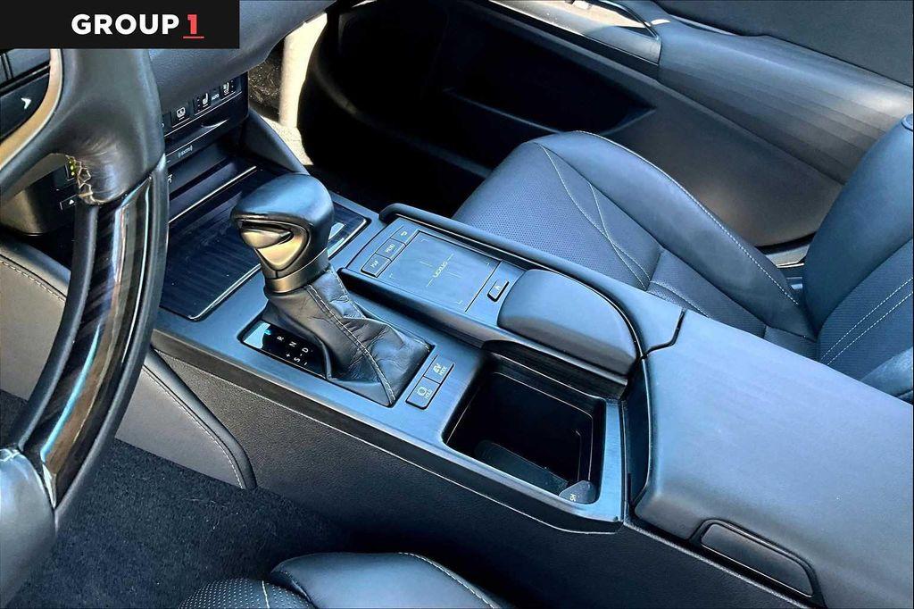 used 2021 Lexus ES 300h car, priced at $37,995