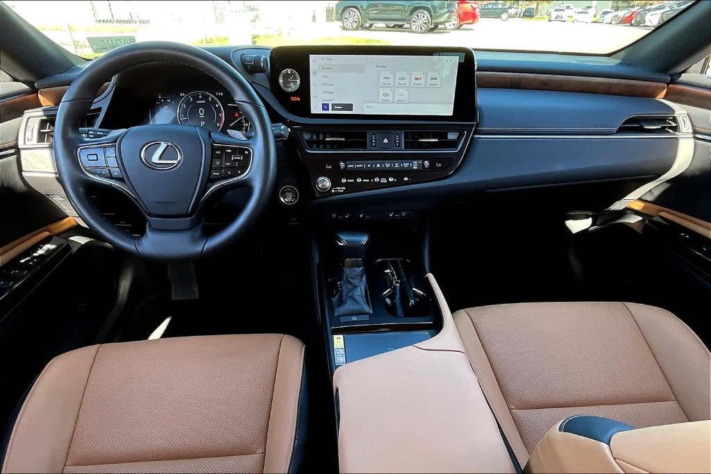 used 2024 Lexus ES 350 car, priced at $42,963