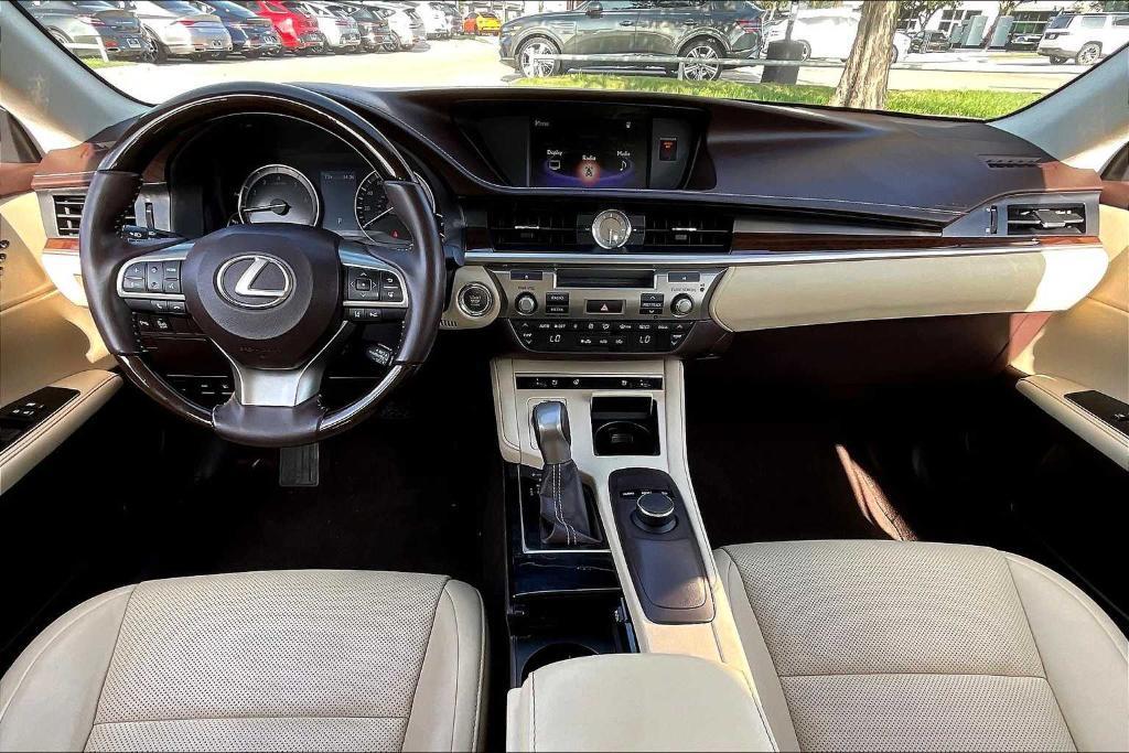 used 2017 Lexus ES 350 car, priced at $16,995